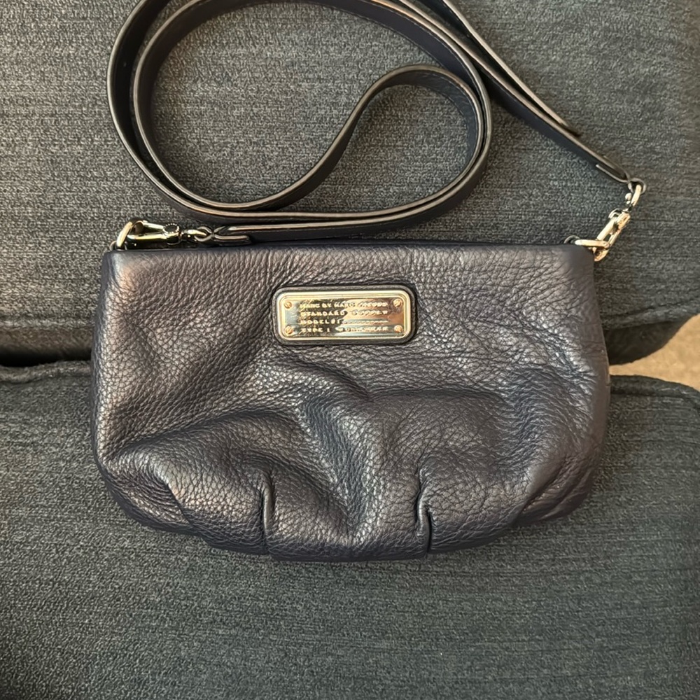 Marc Jacobs Blue Leather Shoulder Bag with Textured Finish